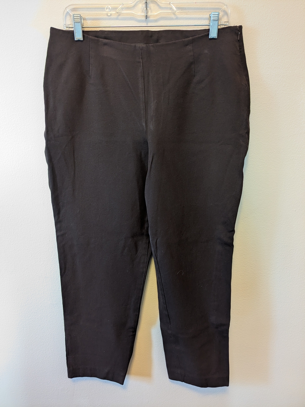 Chico's Black Straight-Leg Ankle Pants